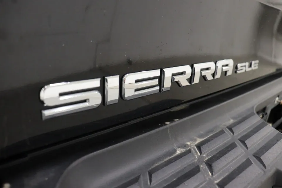 GMC Sierra 2500 2012 photo 5
