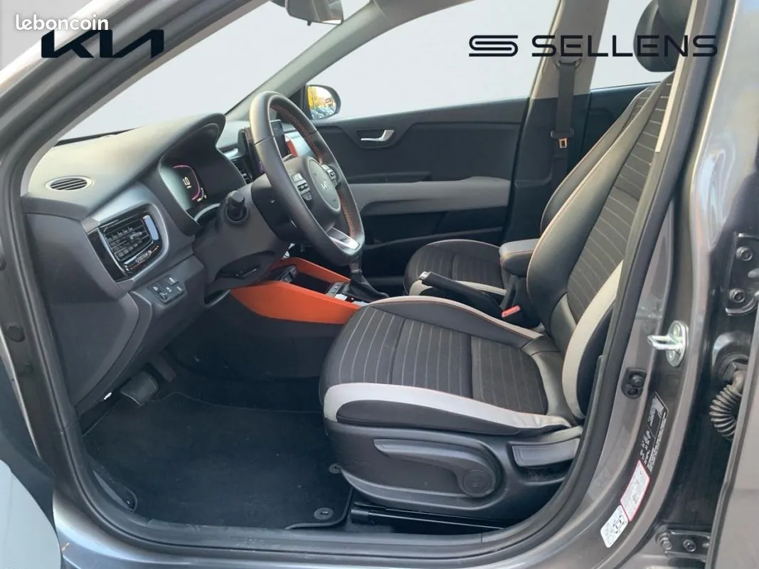 Kia Stonic 2025 photo 5