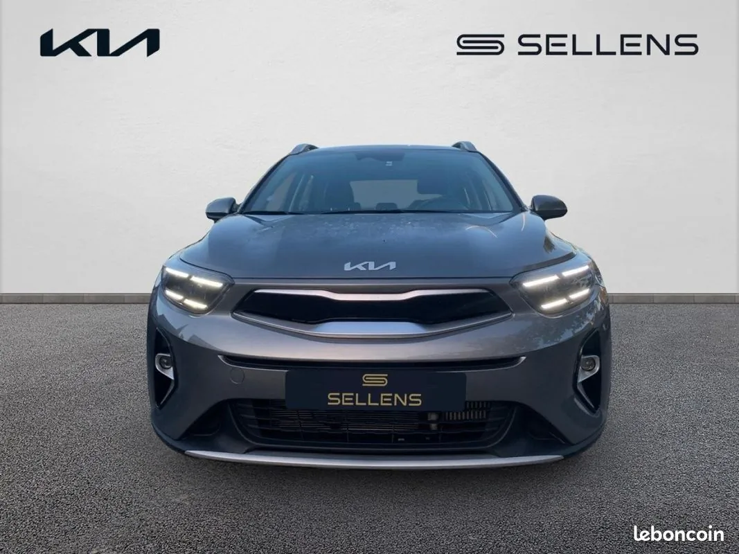 Kia Stonic 2025 photo 3