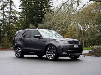 Land Rover Discovery 2021 photo 2