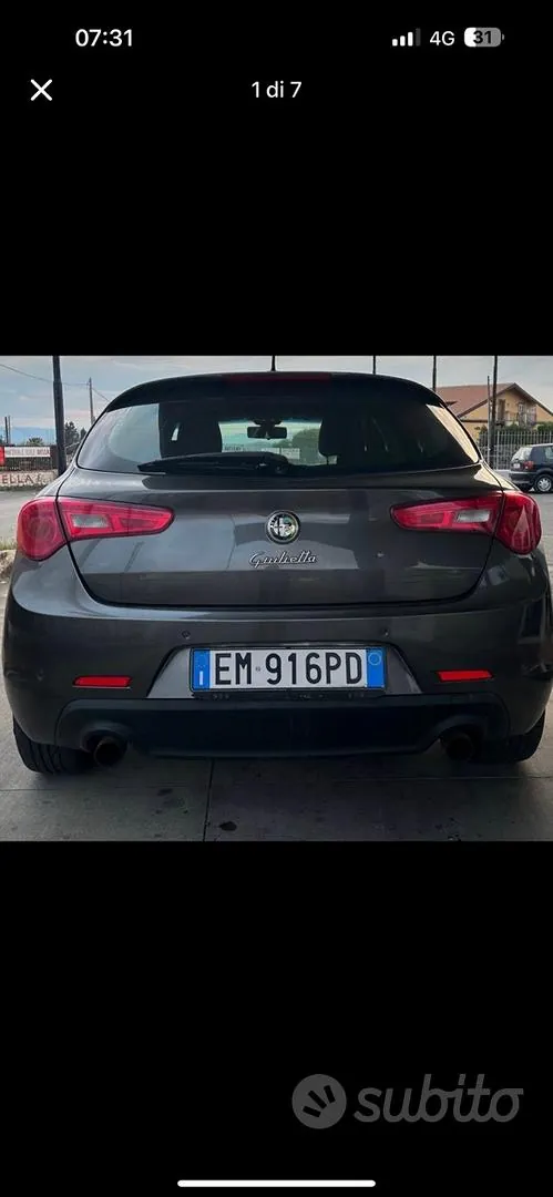 Alfa Romeo Giulietta 2012 photo 2