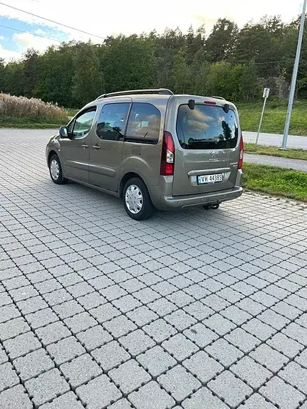 Peugeot Partner 2012 photo 5