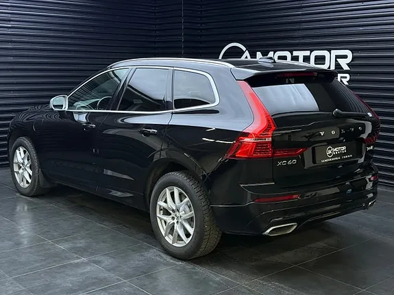 Volvo Xc60 2019 photo 2