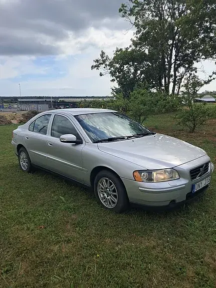 Volvo S60 2007 photo 2