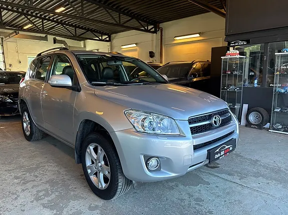 Toyota Rav4 2009 photo 2