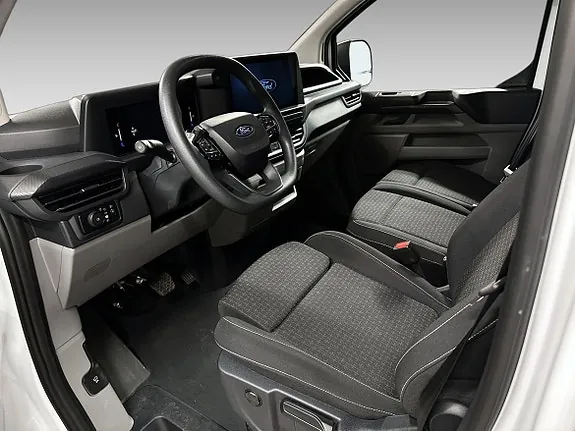 Ford E-Transit 2025 photo 4