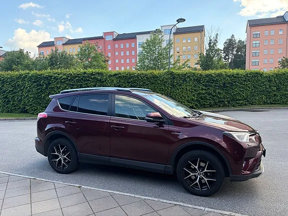 Toyota Rav4 2016 photo 2
