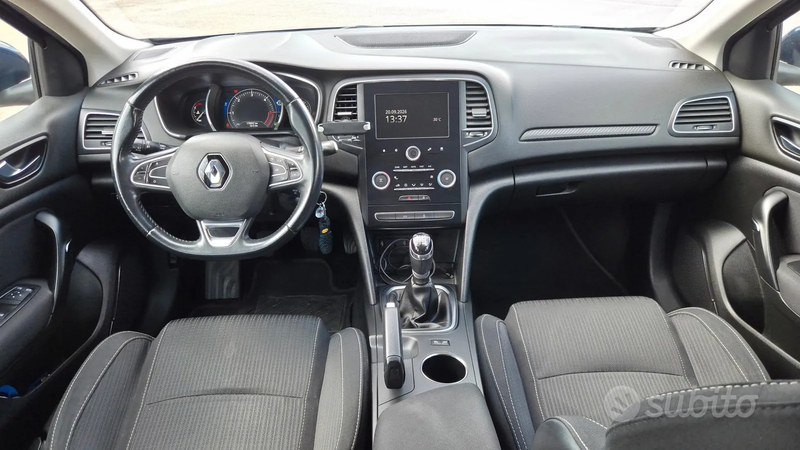 Renault Megane 2017 photo 5