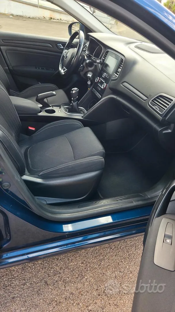Renault Megane 2017 photo 4
