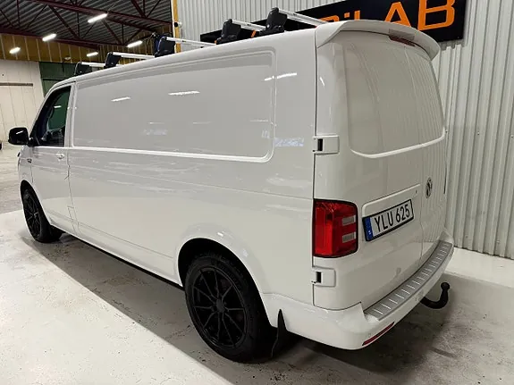 Volkswagen Transporter 2018 photo 5