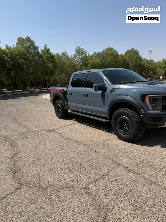 Ford F-150 2023 photo 2