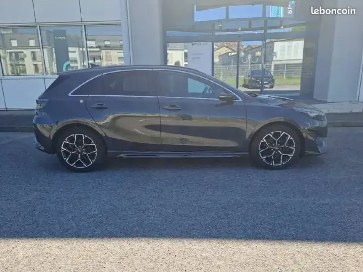 Kia Ceed 2023 photo 4