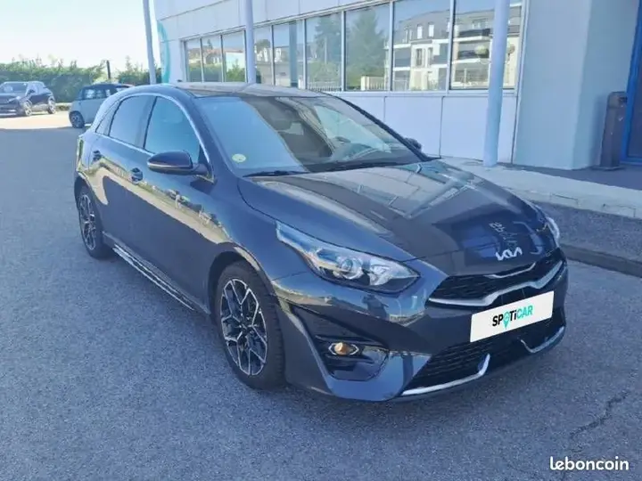 Kia Ceed 2023 photo 3