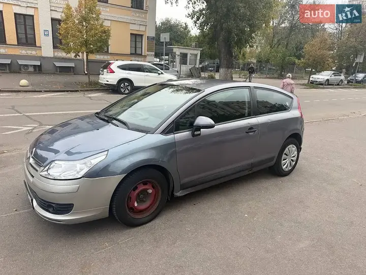Citroen C4 2006 photo 2