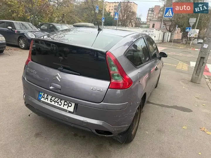 Citroen C4 2006 photo 5