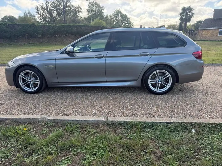 BMW 5 Series 2013 photo 5