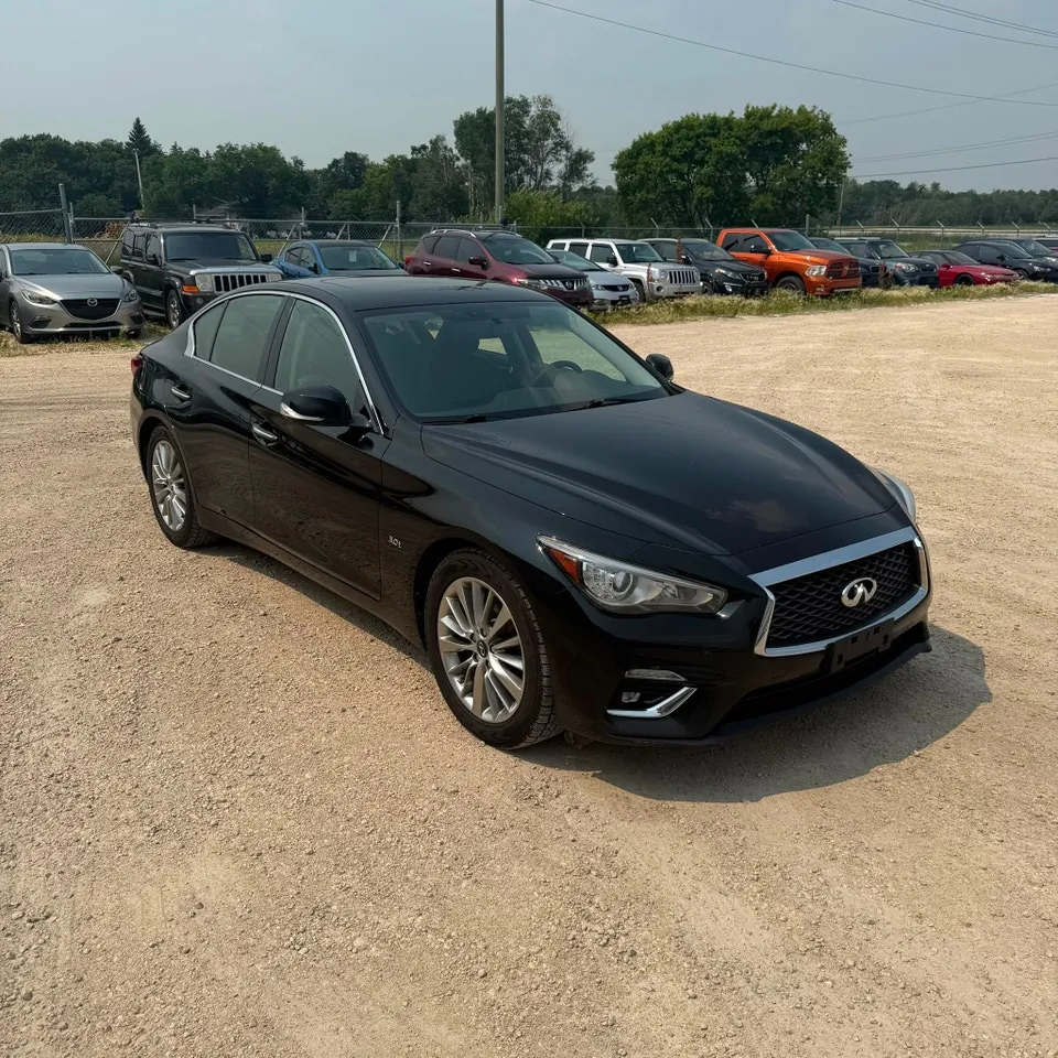 Infiniti Q50