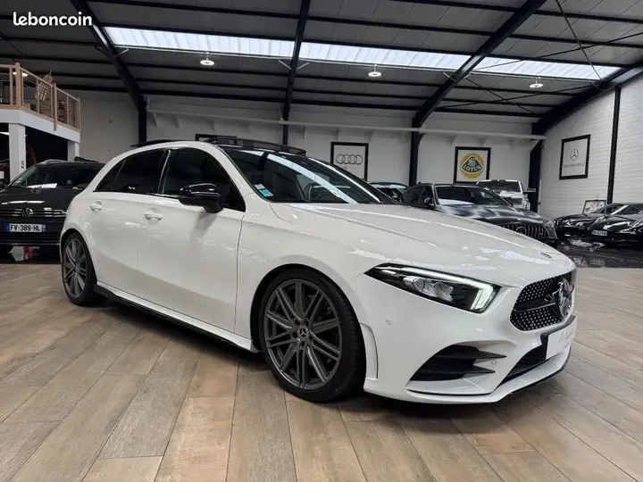 Mercedes-Benz A-Class 2018 photo 3