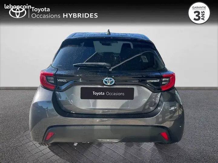 Toyota Yaris 2022 photo 4