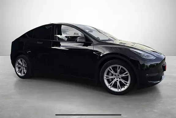 Tesla Model Y 2024 photo 5
