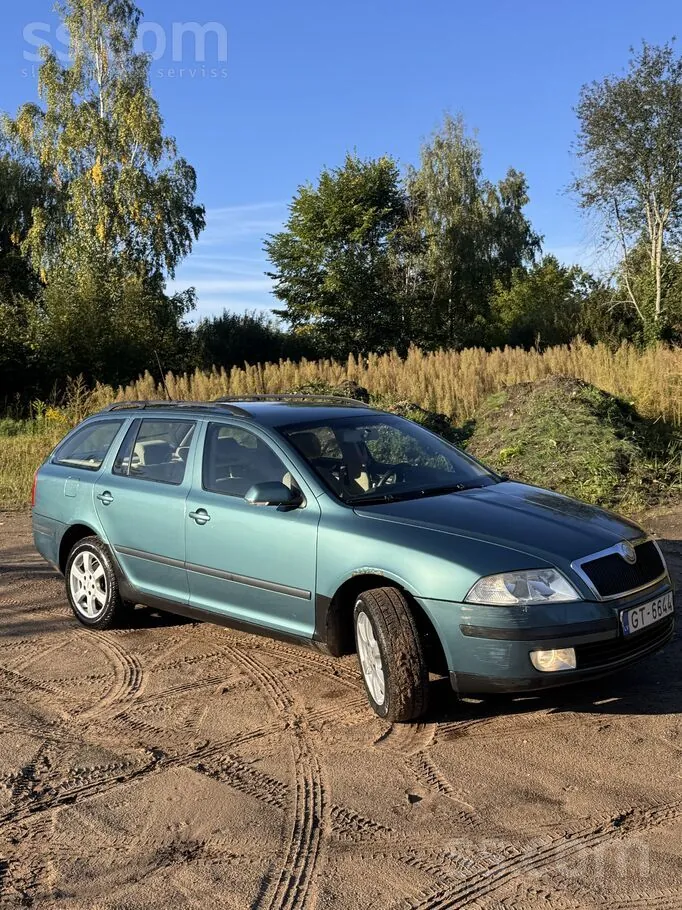 Skoda Octavia 2007 photo 2