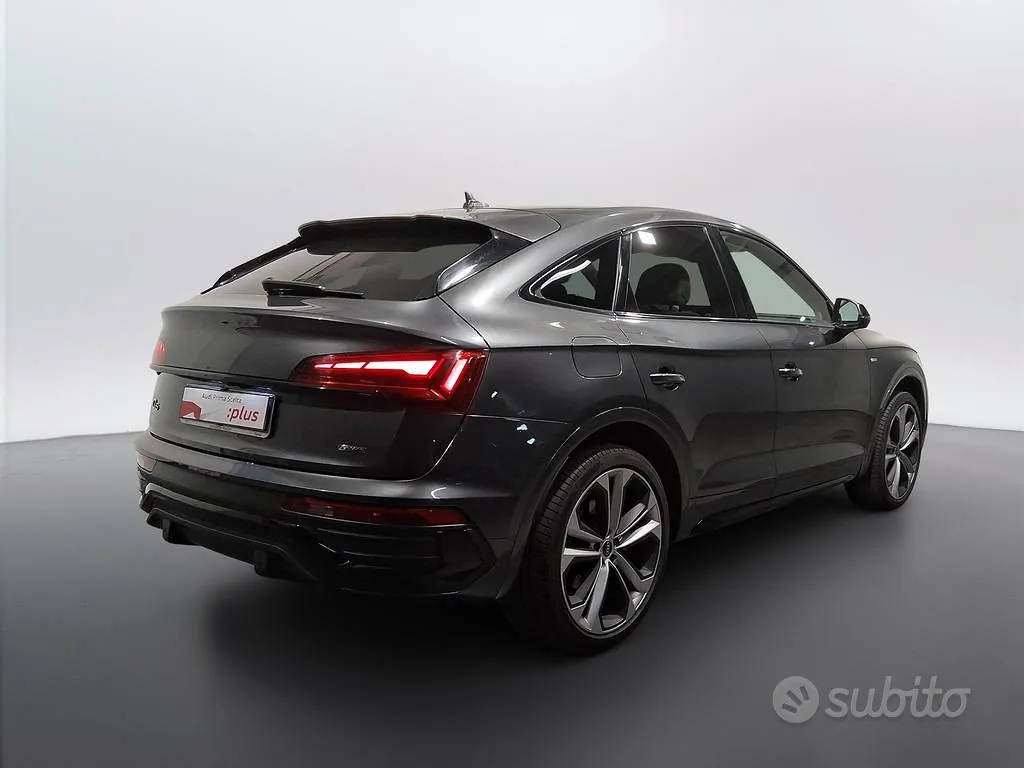 Audi Q5 2022 photo 2