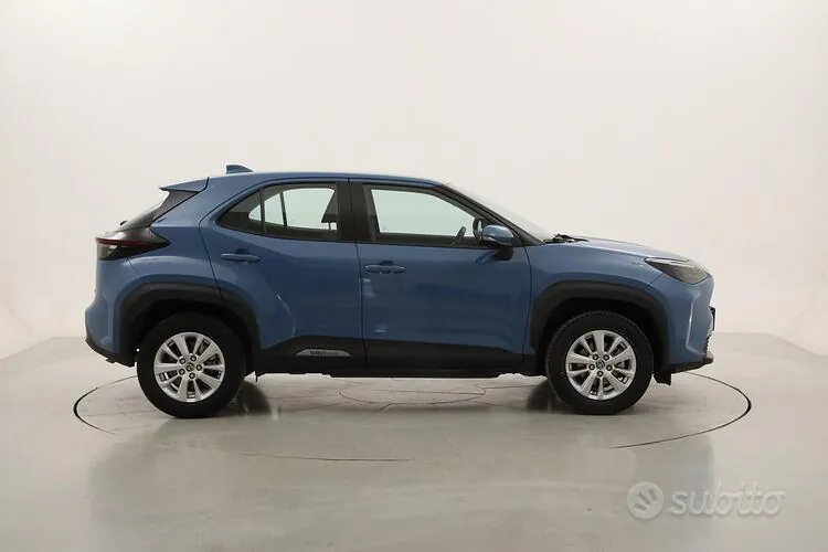 Toyota Yaris Cross 2022 photo 3