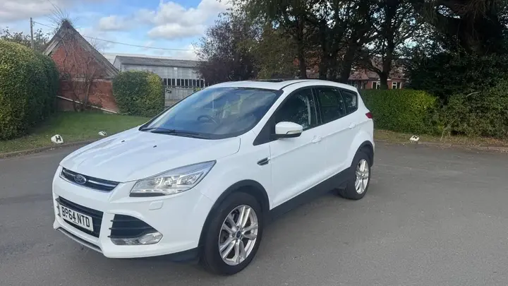 Ford Kuga 2015 photo 2