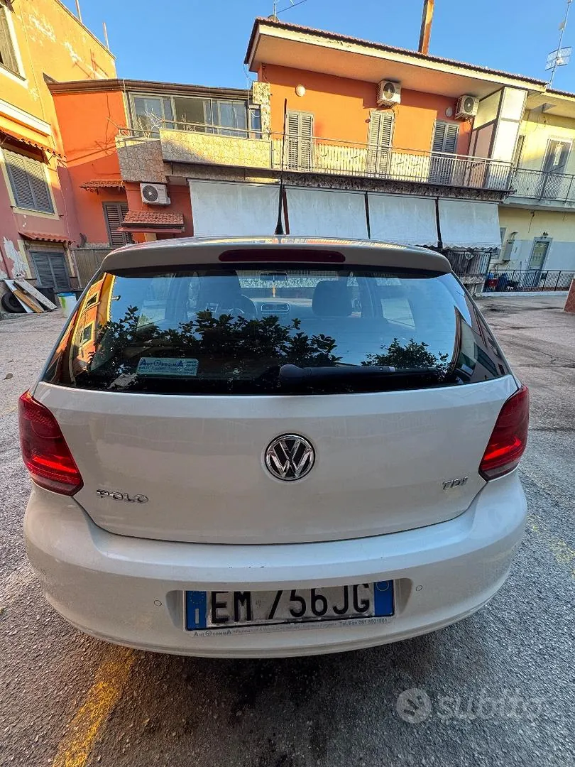 Volkswagen Polo 2012 photo 5