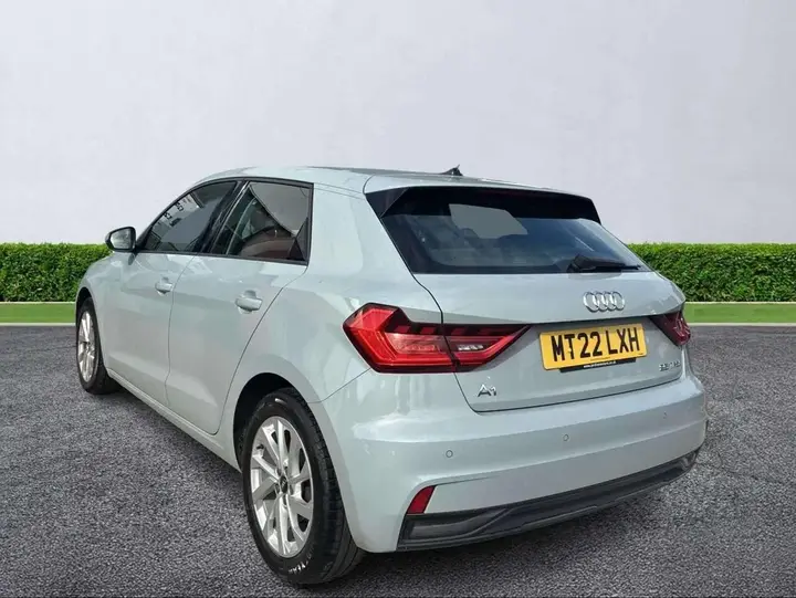Audi A1 2022 photo 2