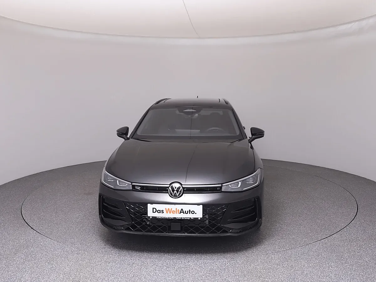 Volkswagen Passat 2025 photo 3