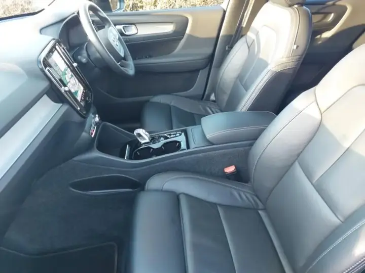 Volvo Xc40 2024 photo 5
