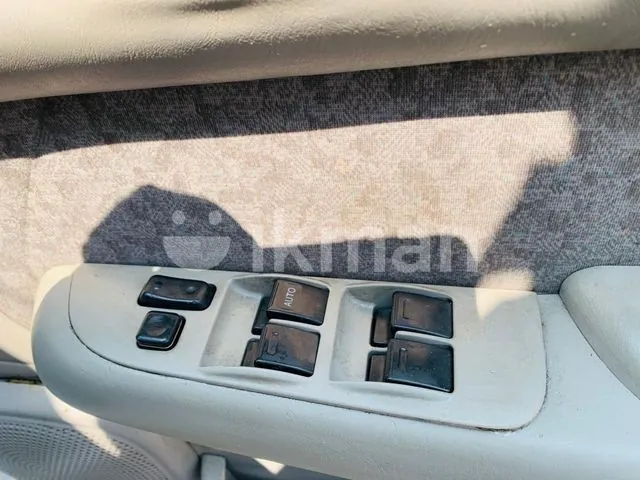 Toyota Corolla 1997 photo 5