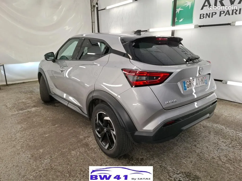 Nissan Juke 2023 photo 2