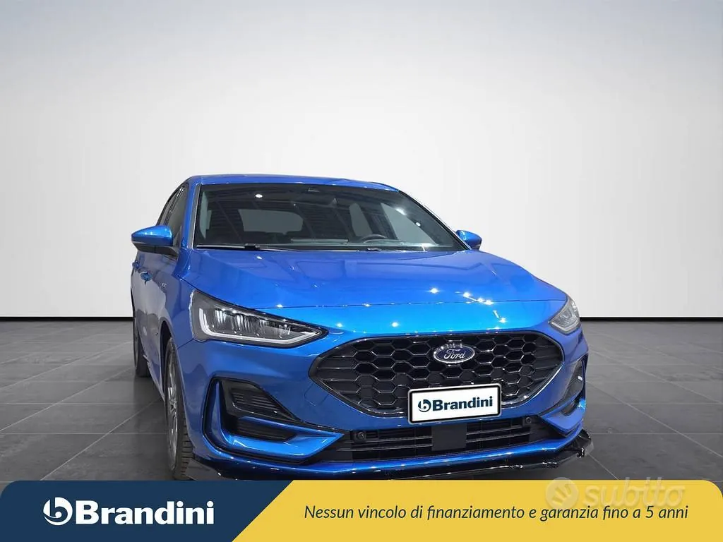 Ford Focus 2024 photo 4