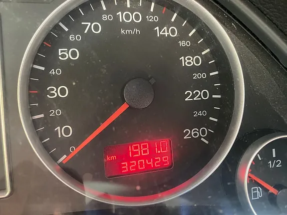 Audi A4 2005 photo 5