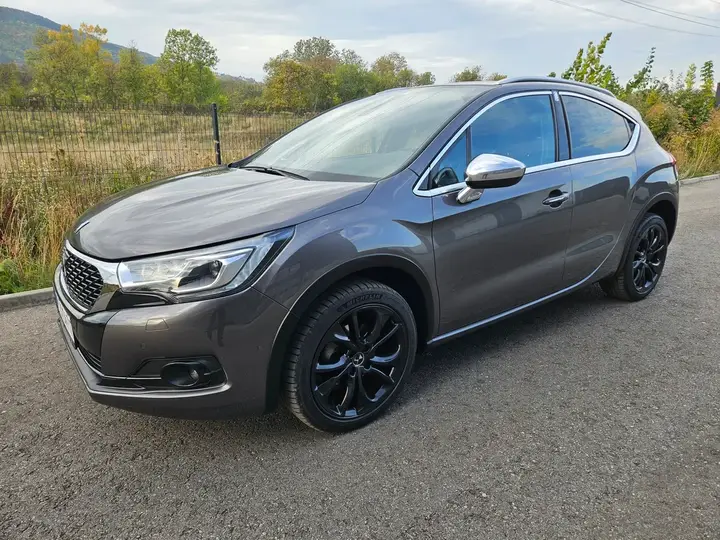 DS Automobiles Ds 4 2016 photo 3