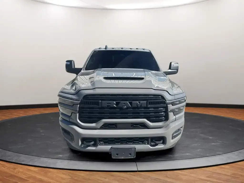 Ram 3500 2026 photo 2