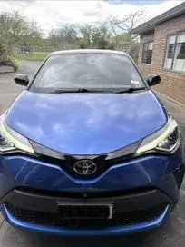 Toyota C-Hr 2022 photo 2