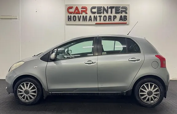 Toyota Yaris 2006 photo 2