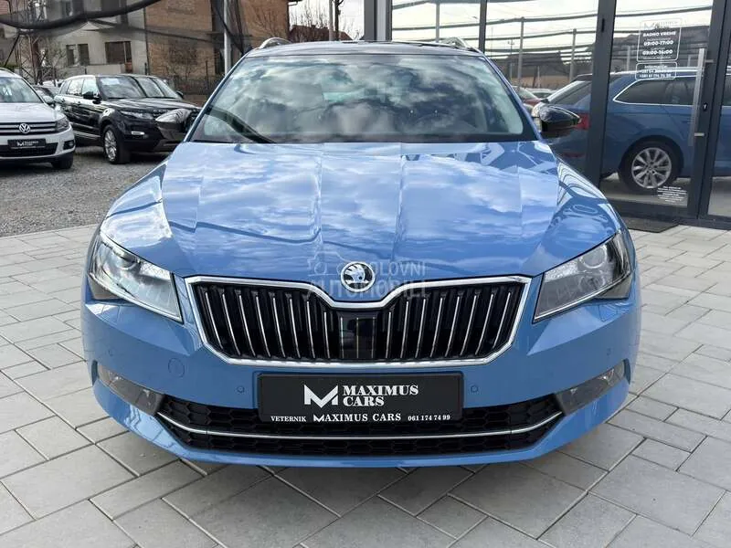 Skoda Superb 2019 photo 2