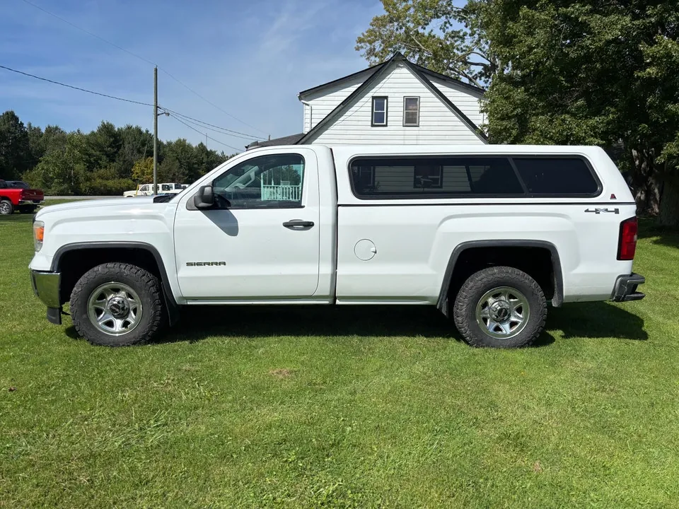 GMC Sierra 1500 2015 photo 2