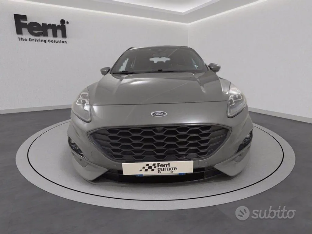 Ford Kuga 2023 photo 2