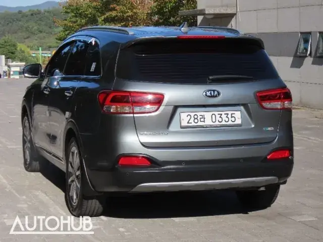 Kia Sorento 2015 photo 4