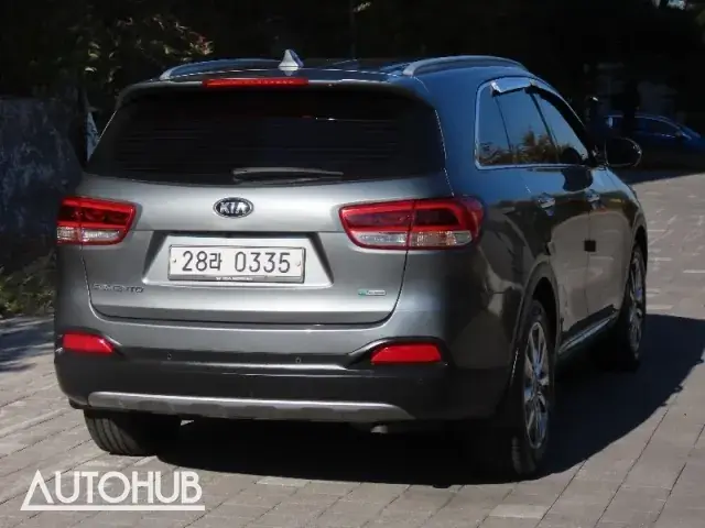 Kia Sorento 2015 photo 3