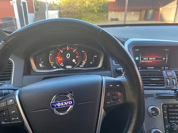 Volvo Xc60 2017 photo 5
