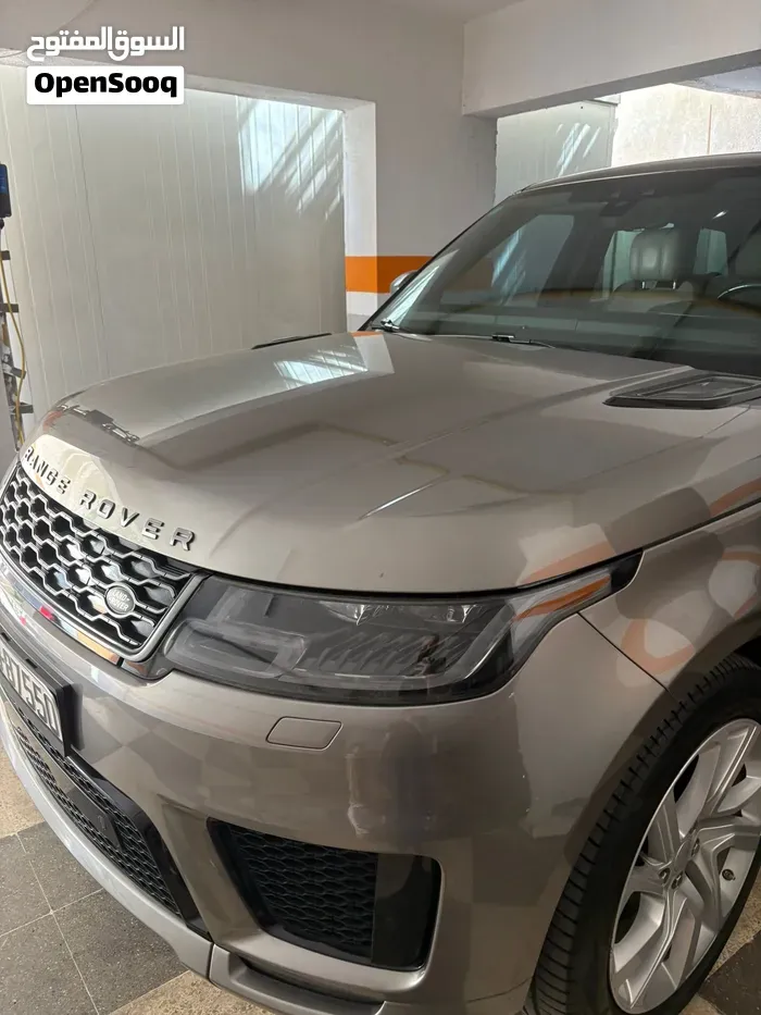 Land Rover Range Rover Sport 2019 photo 3