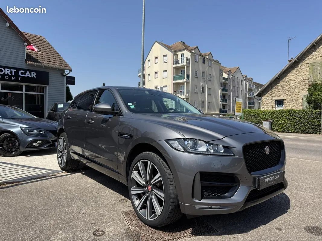 Jaguar F-Pace 2016 photo 3
