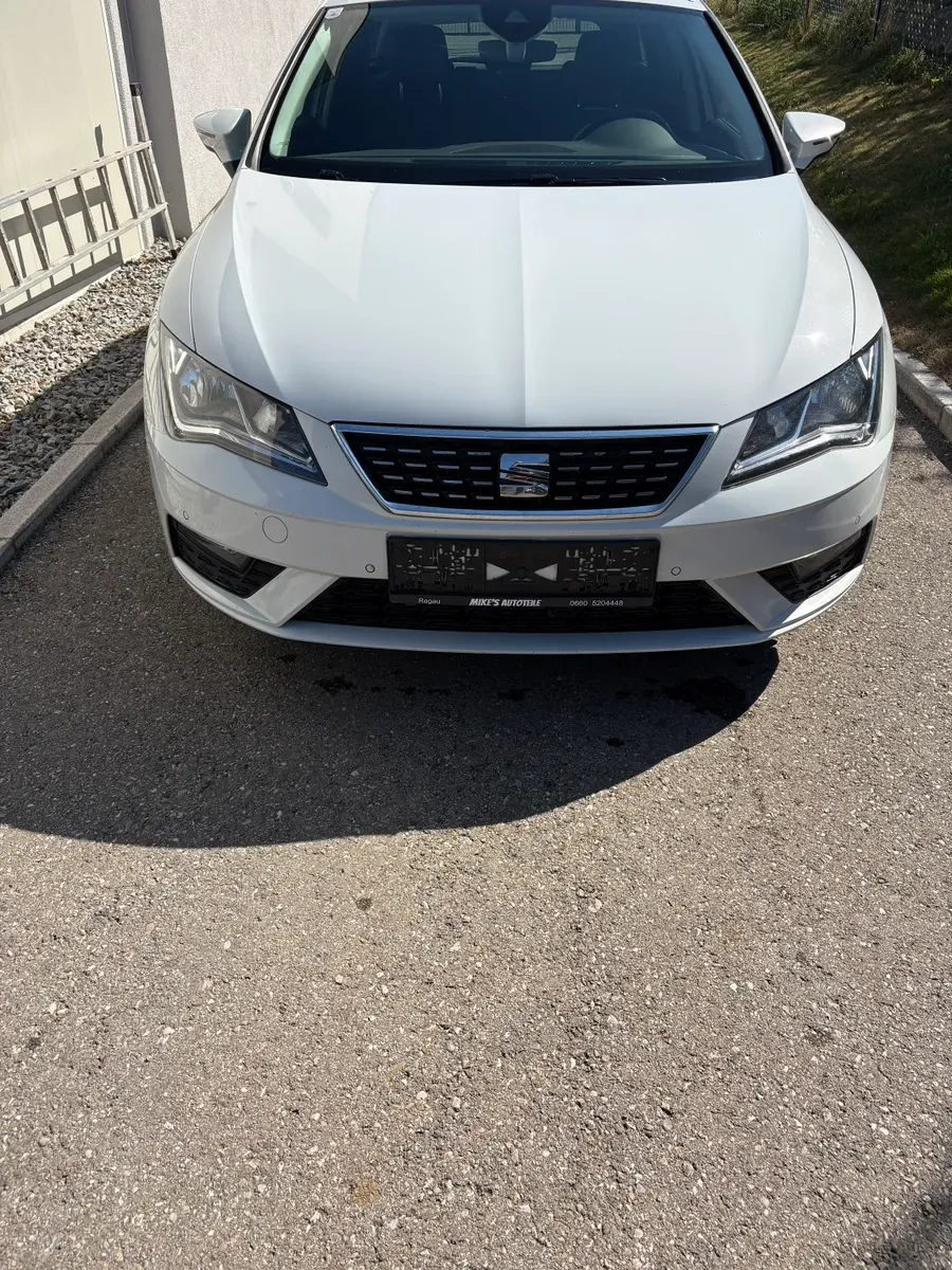 Seat Leon 2019 photo 2