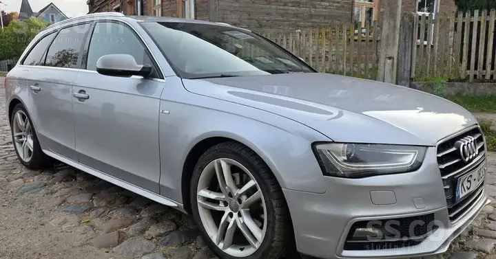 Audi A4 Avant 2014 photo 3